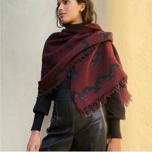 Aritzia Wilfred Diamond Mosaic Blanket Scarf